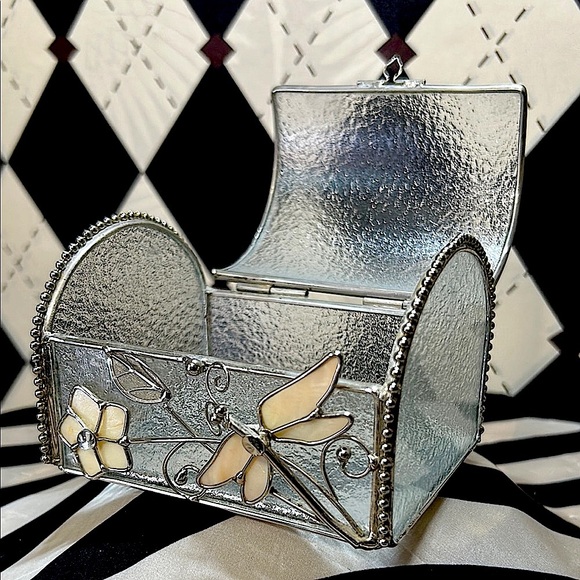 Tempered Glass Box with Floral & Dragonfly Design – Silver Accents - Picture 6 of 10